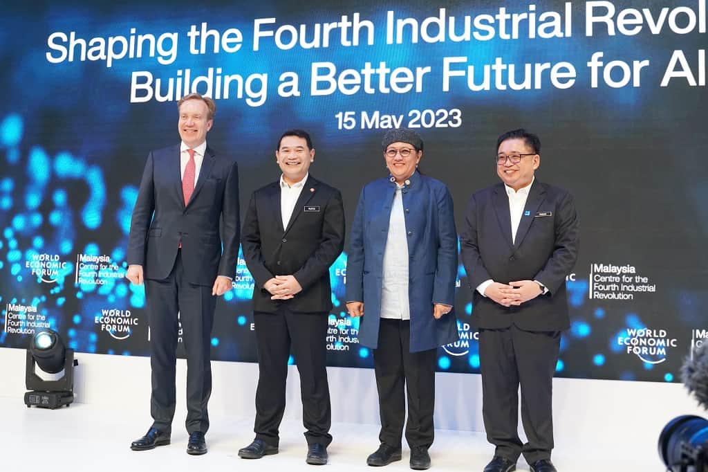 Centre For The Fourth Industrial Revolution Malaysia To Accelerate Green Transition And Digital Transformation
