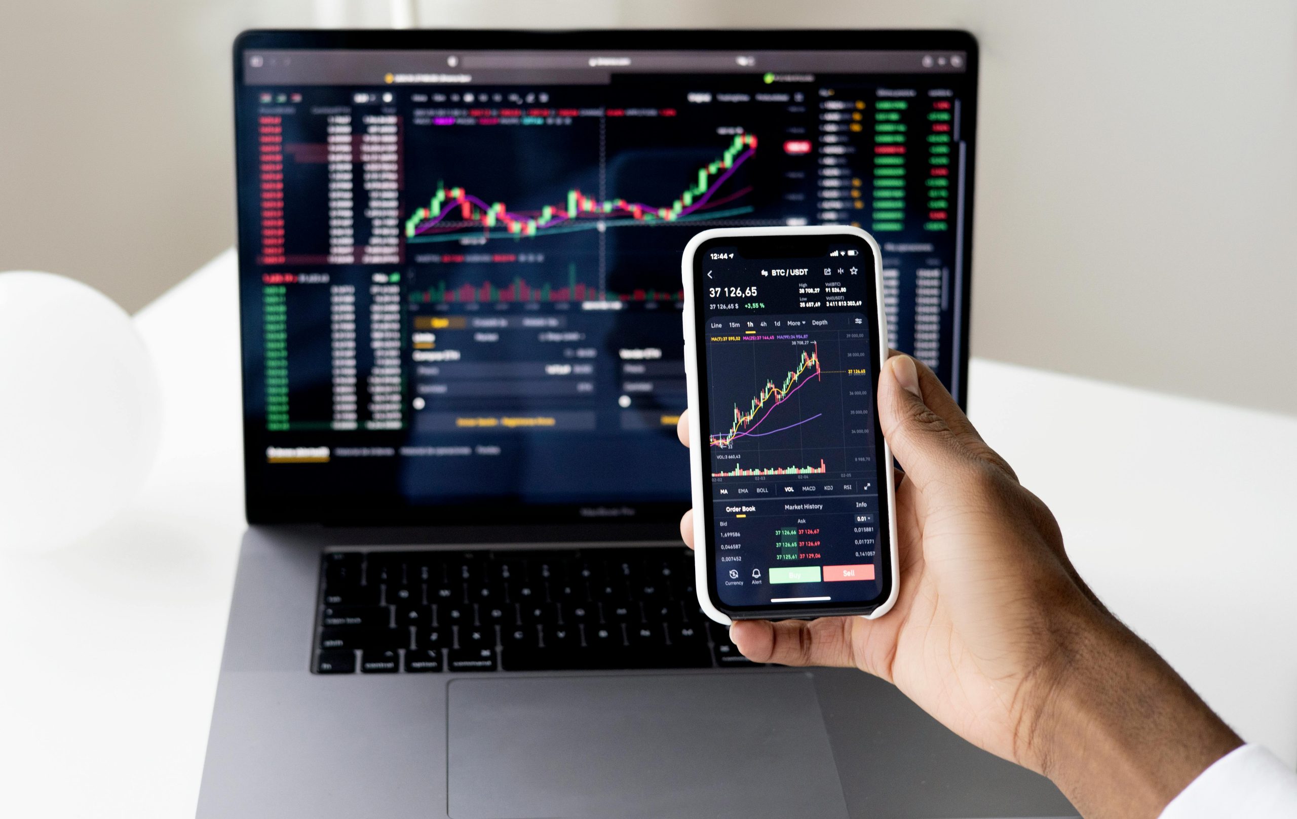 Investment Strategies for a Rosy Portfolio
