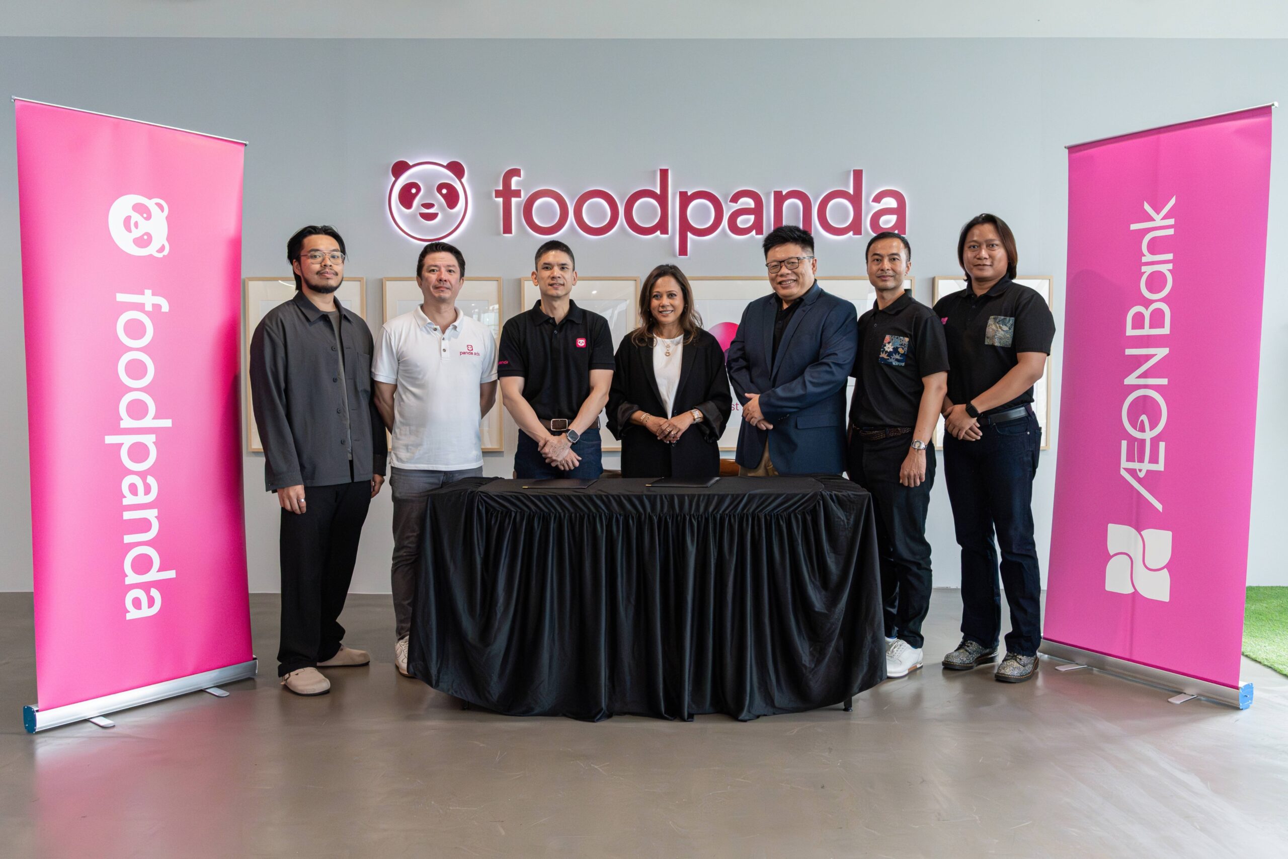 AEON Bank and foodpanda embark on strategic partnership