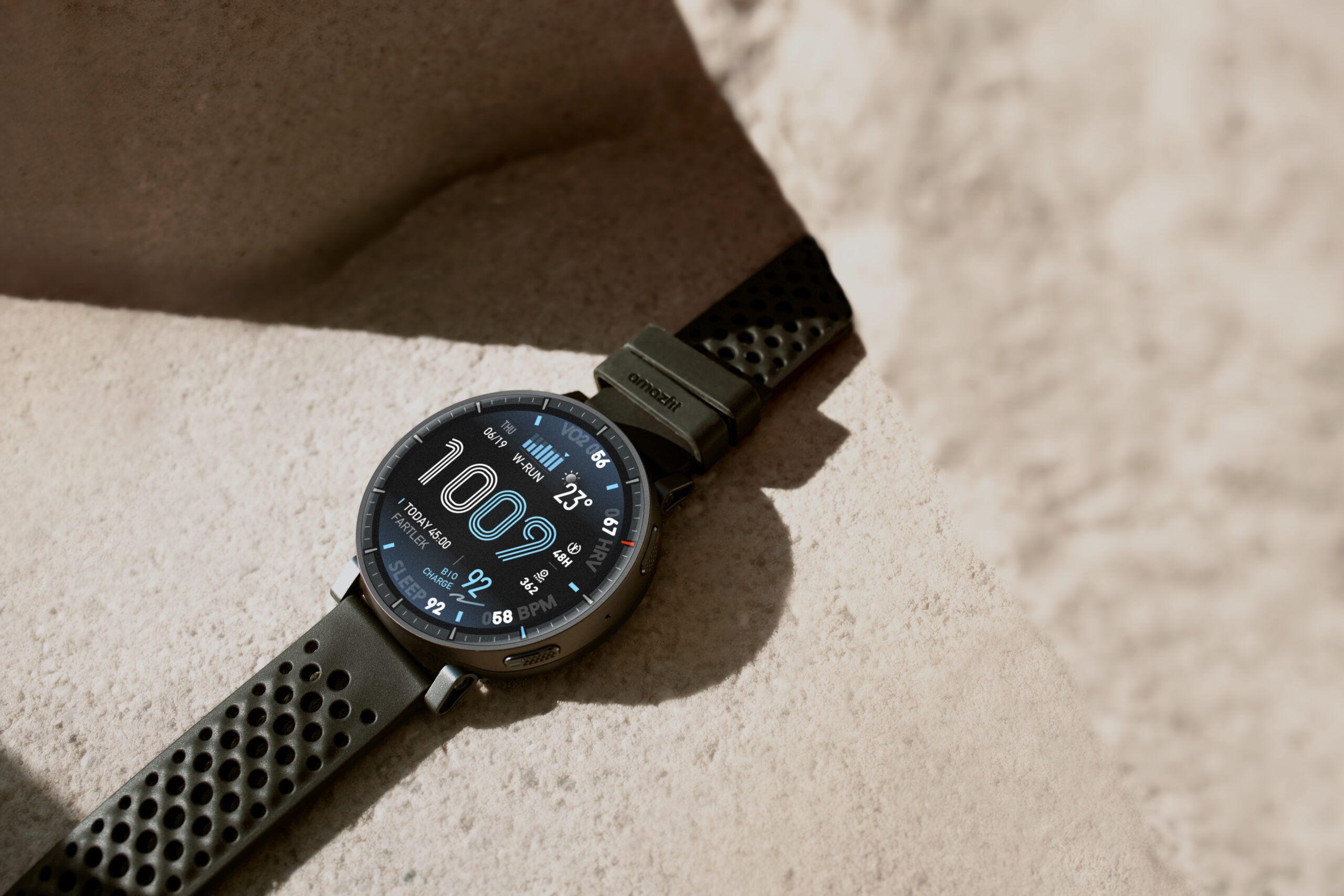 Amazfit introduces Active Max